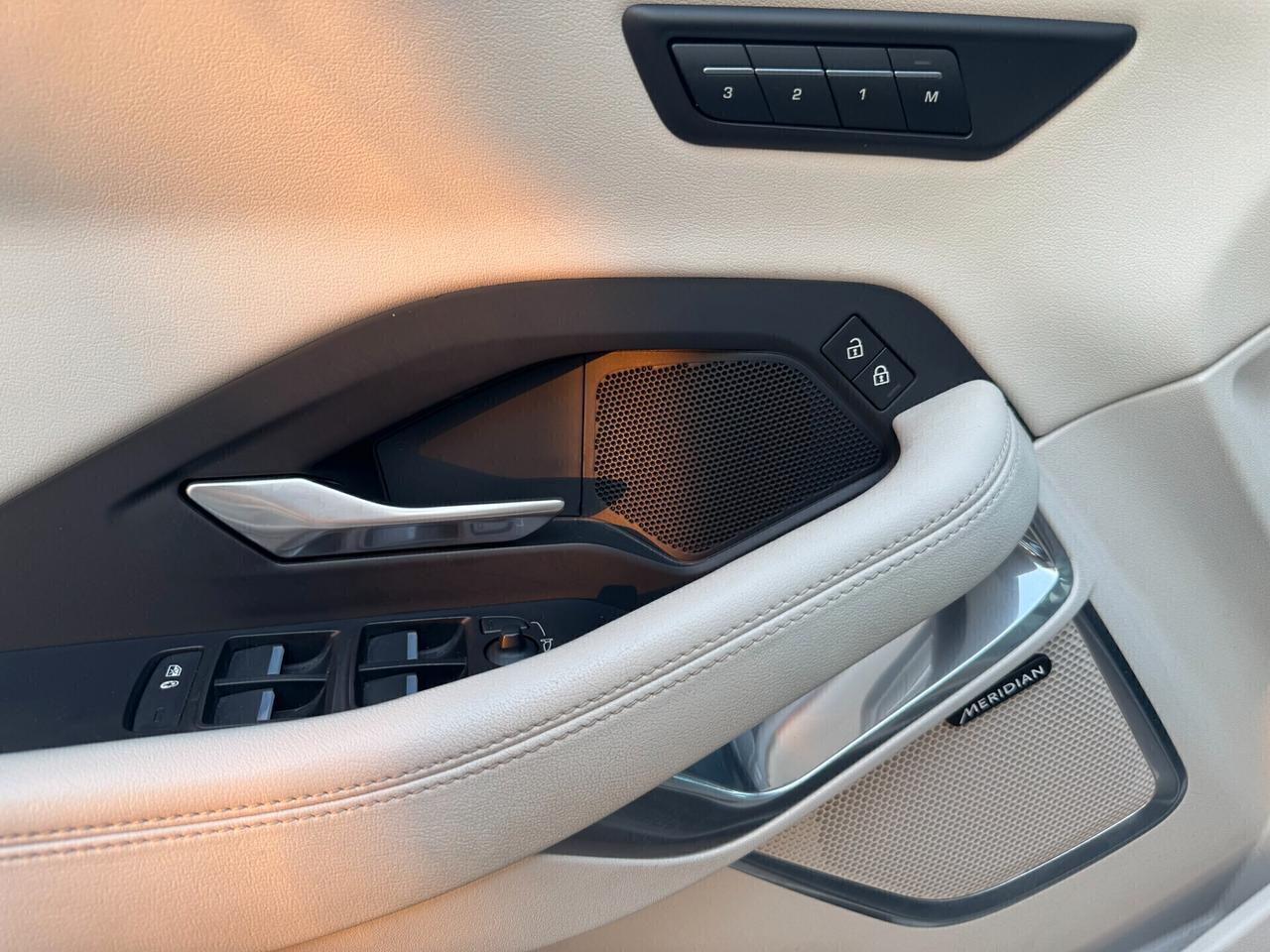 Jaguar E-Pace 2.0D I4 204 CV AWD Auto R-Dynamic