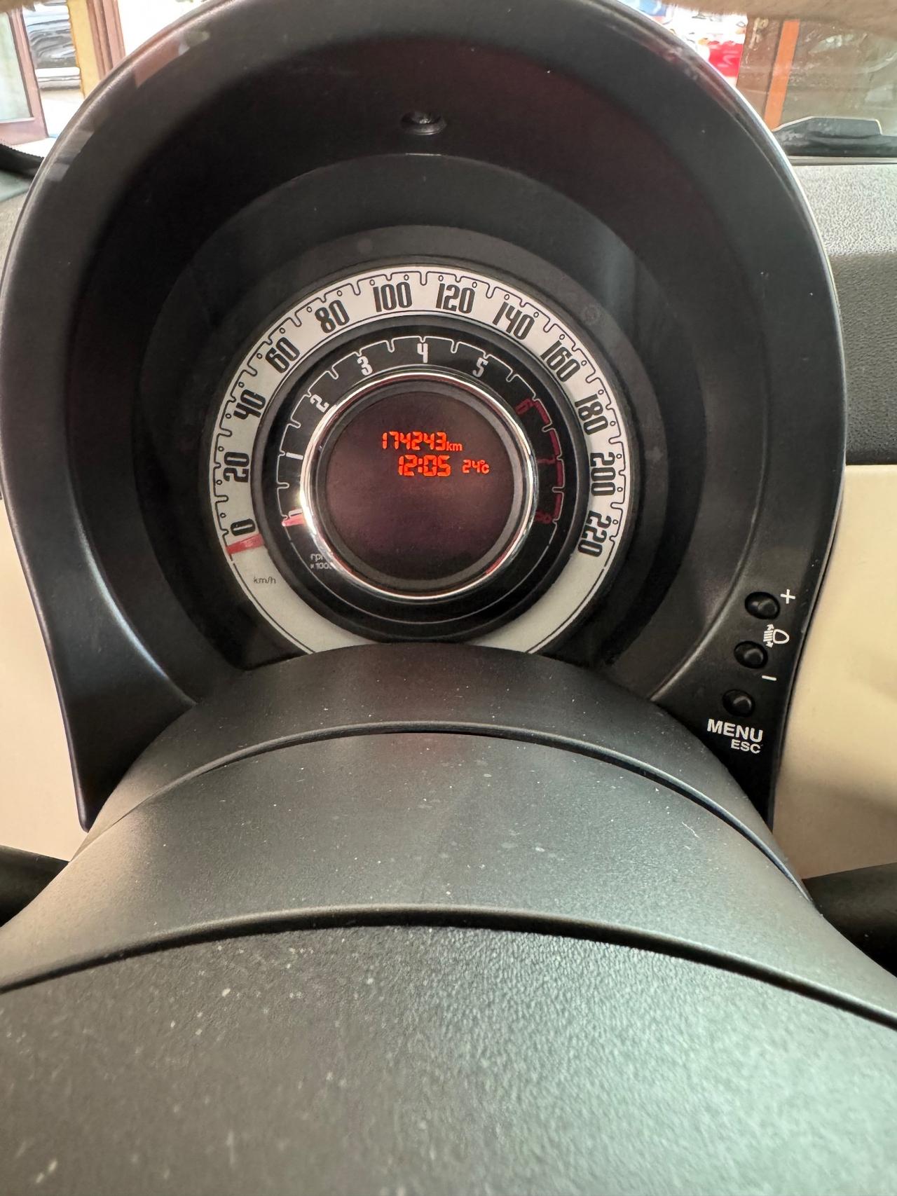Fiat 500 1.2 by Gucci