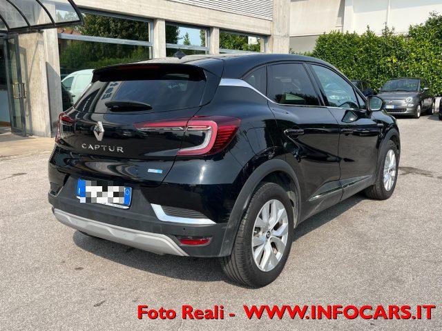RENAULT Captur Plug-in Hybrid E-Tech 160 CV INTENS PROMO!