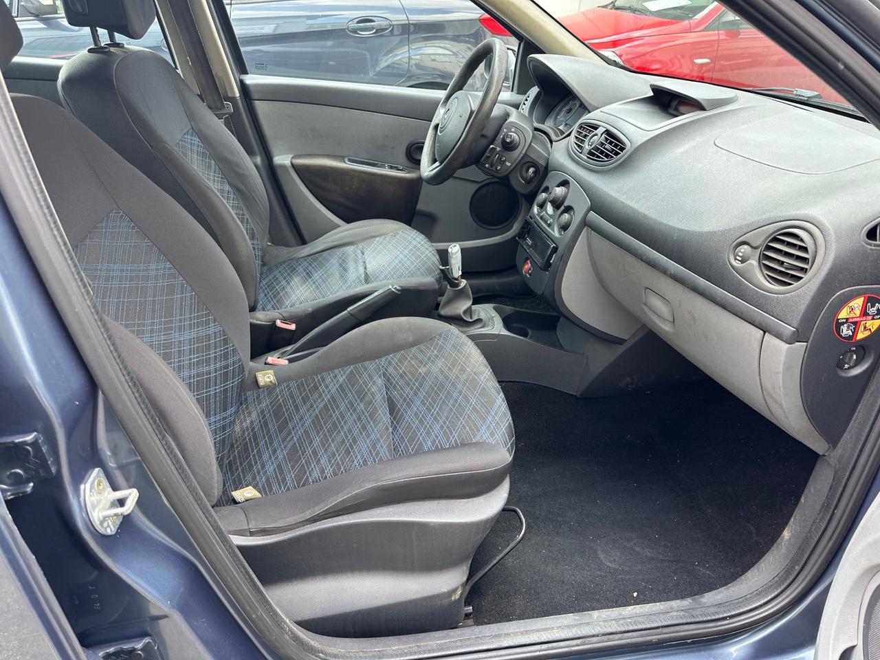Renault Clio 1.4 16V 5 porte Dynamique