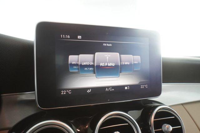 MERCEDES-BENZ CLA sse C Cabrio C 220d 4Matic Automatic Cabrio Premiu