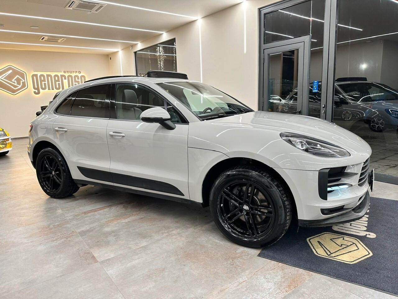 Porsche Macan 2.0 245 CV PDK Full Tetto Pano 2020