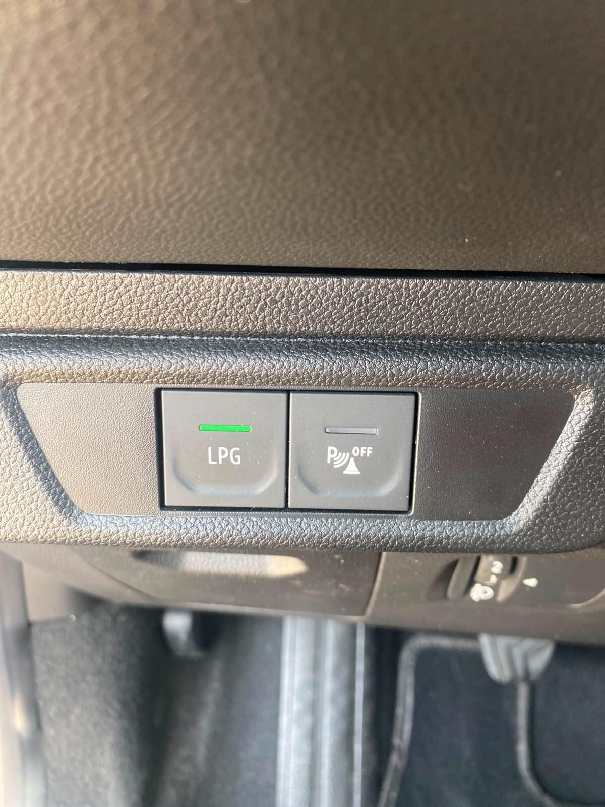 Dacia Sandero Stepway 1.0 TCe ECO-G Essential