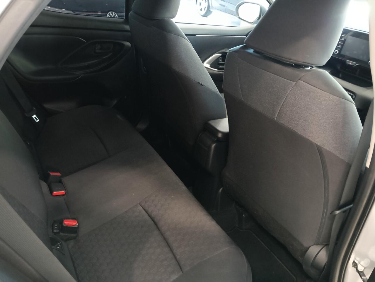 Toyota Yaris 1.5 Hybrid 5p Trend Autocarro 4 posti