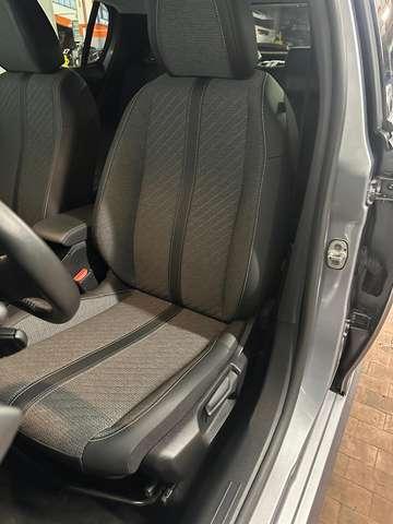 Peugeot 208 1.2 100cv Allure