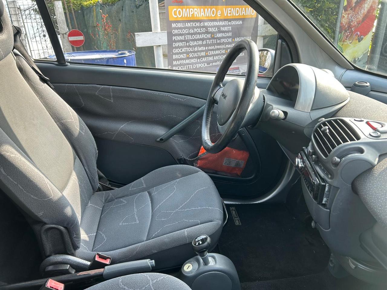 Smart 700 city-coupé pure (45 kW)