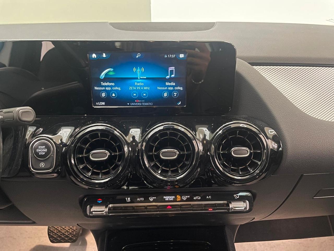 Mercedes-Benz GLA 180, 07/2023 2023 d Sport auto