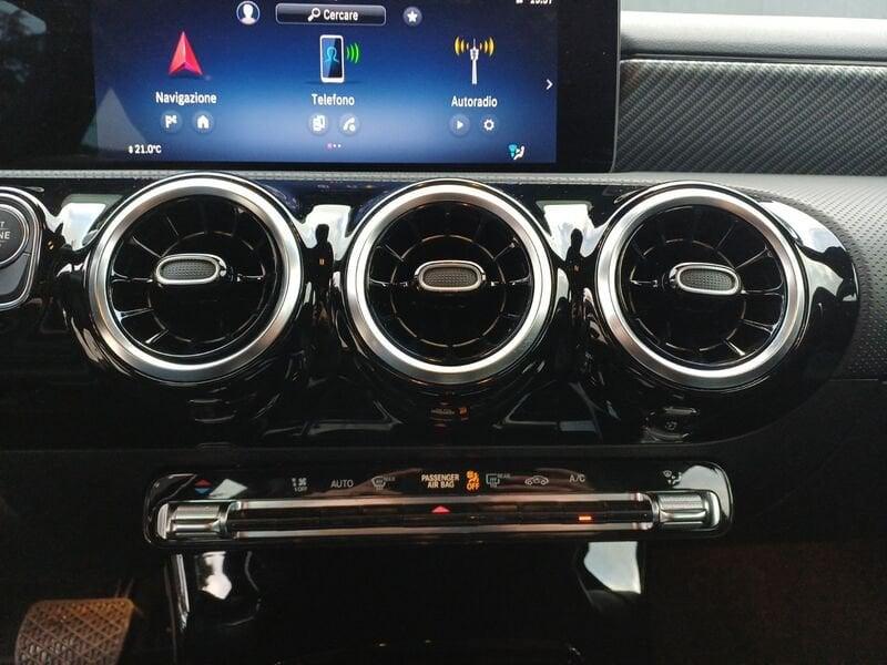 Mercedes-Benz Classe A A 180 d Progressive Advanced