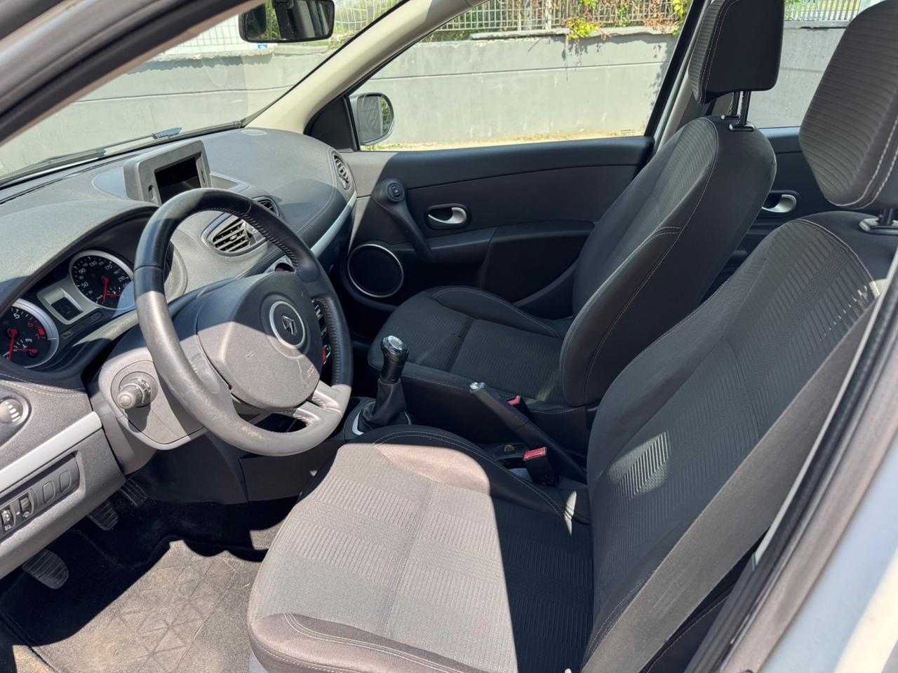 Renault Clio 1.2 16V 5 porte GPL Dynamique
