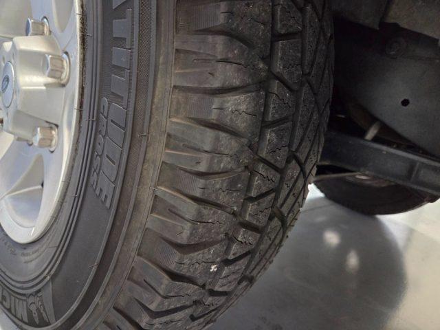 LAND ROVER Defender 90 2.5 Td5 ARIA CONDIZIONATA