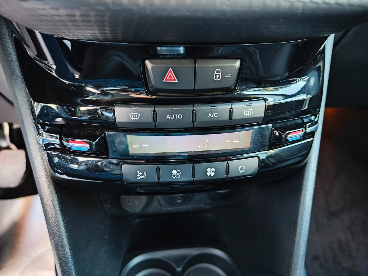 Peugeot 2008 1.6 e-HDi 115 CV Allure * SOLO 87000KM*