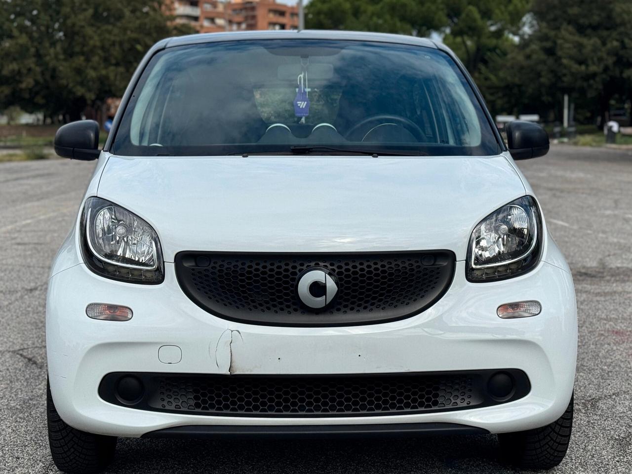 Smart ForFour 70 1.0 Youngster -TUA SENZA VINCOLI-