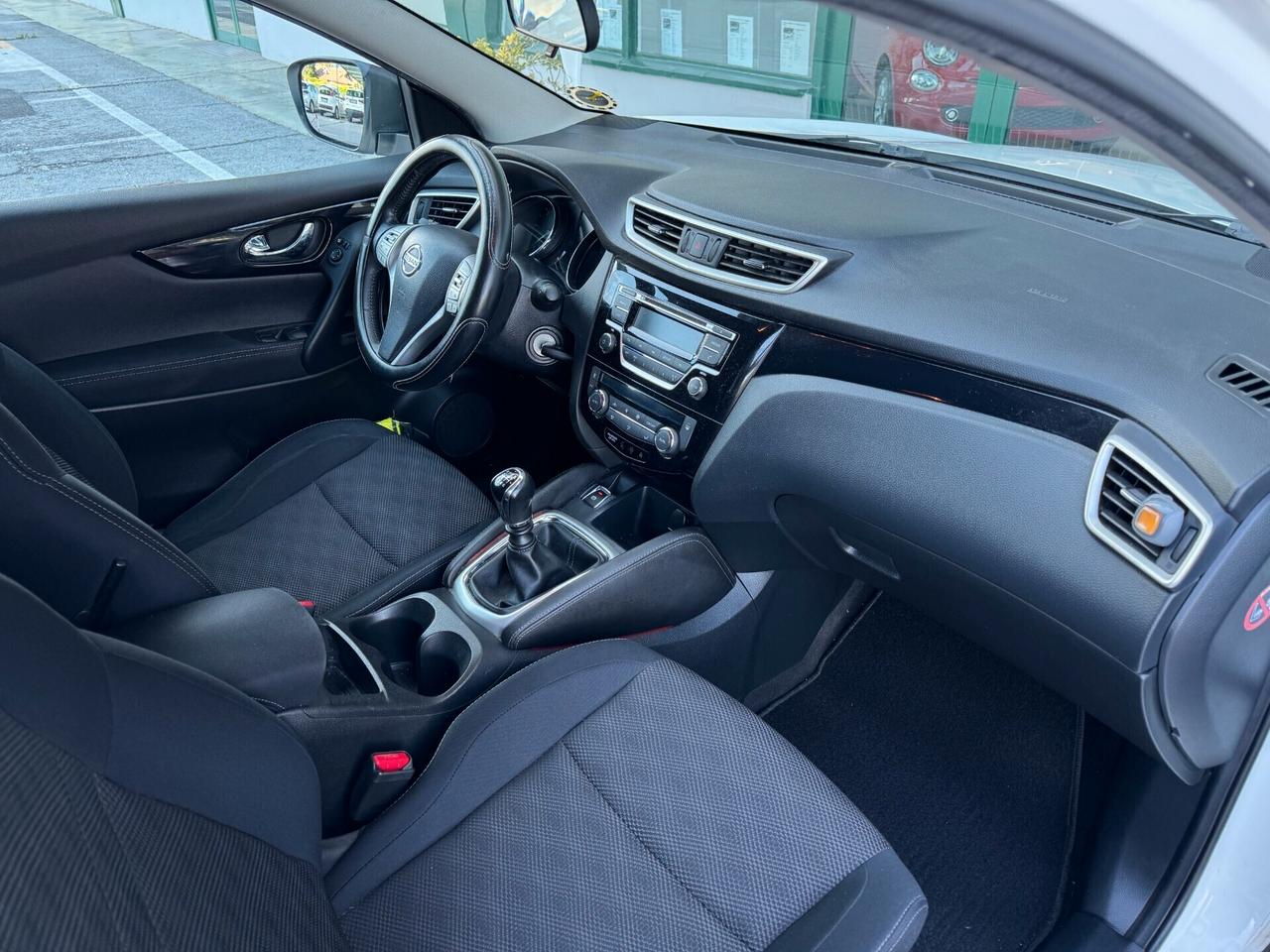 Nissan Qashqai 1.5 dCi DPF Acenta