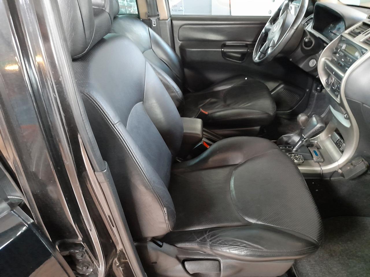 Nissan Terrano II 3.0 DiT 5P. Station Wagon. Hard Top Sport