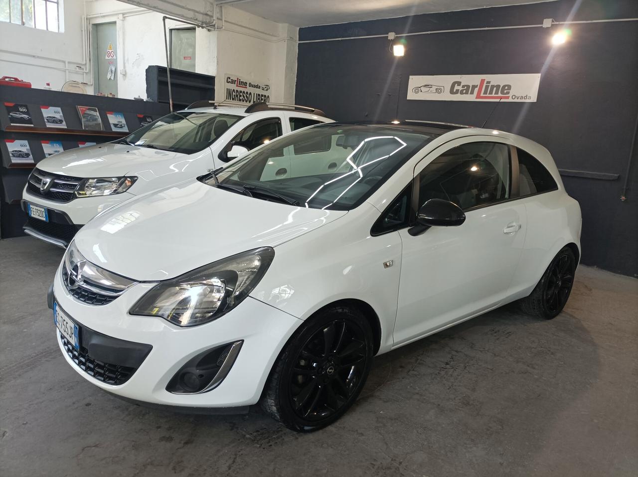 Opel Corsa 1.2 3 porte b-color 132000KM-2013