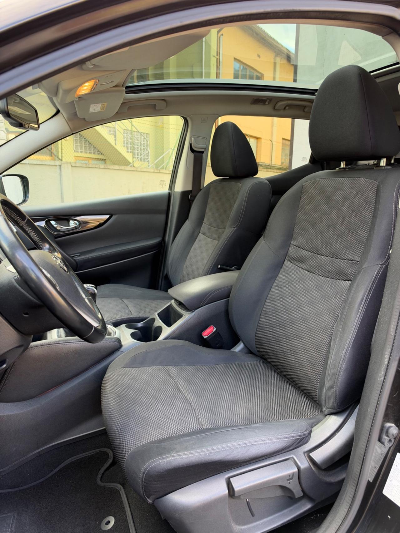 Nissan Qashqai 1.5 dCi Tekna