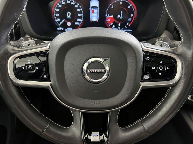 Volvo XC60 XC60 B4 (d) AWD Geartronic R-design