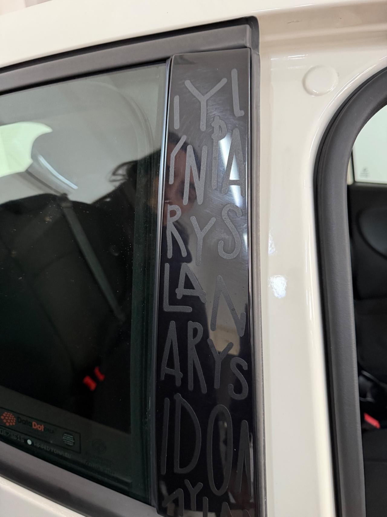 Lancia Ypsilon 1.2 69 CV 5 porte GPL LONDON PARIS