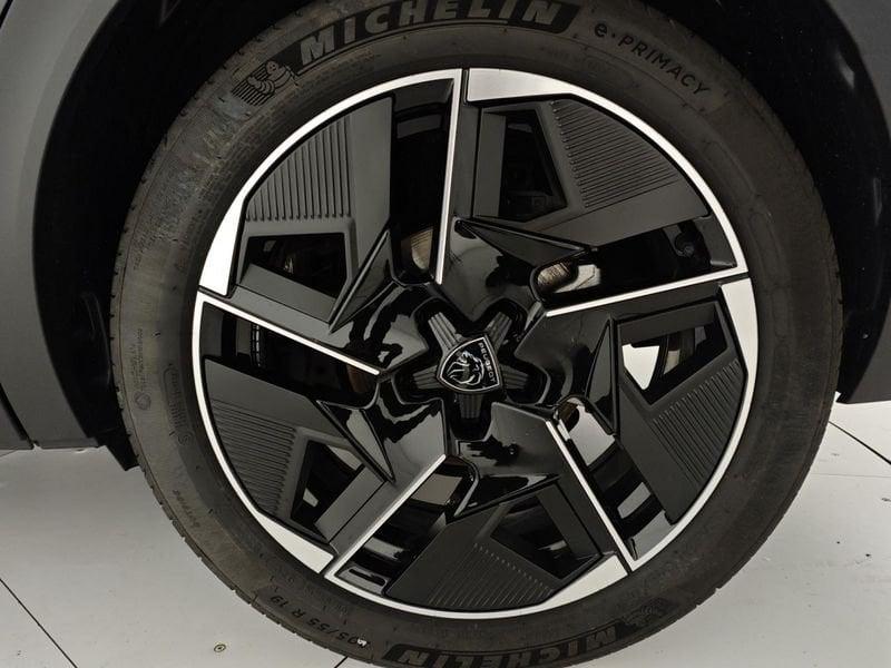 Peugeot 408 Hybrid 145 e-DCS6 GT