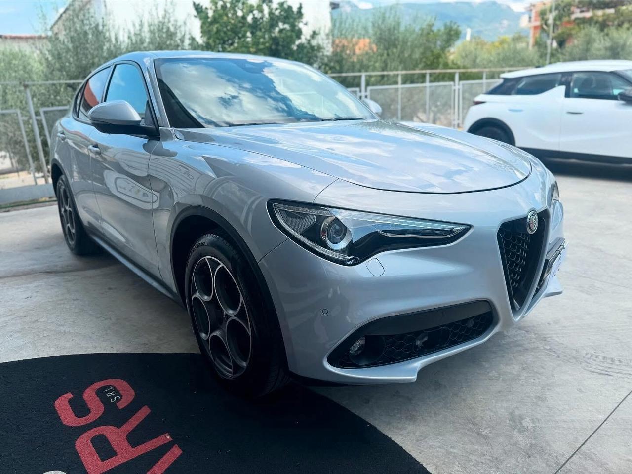 Alfa Romeo Stelvio 2.2 Turbodiesel 190 CV AT8 Q4 Sprint