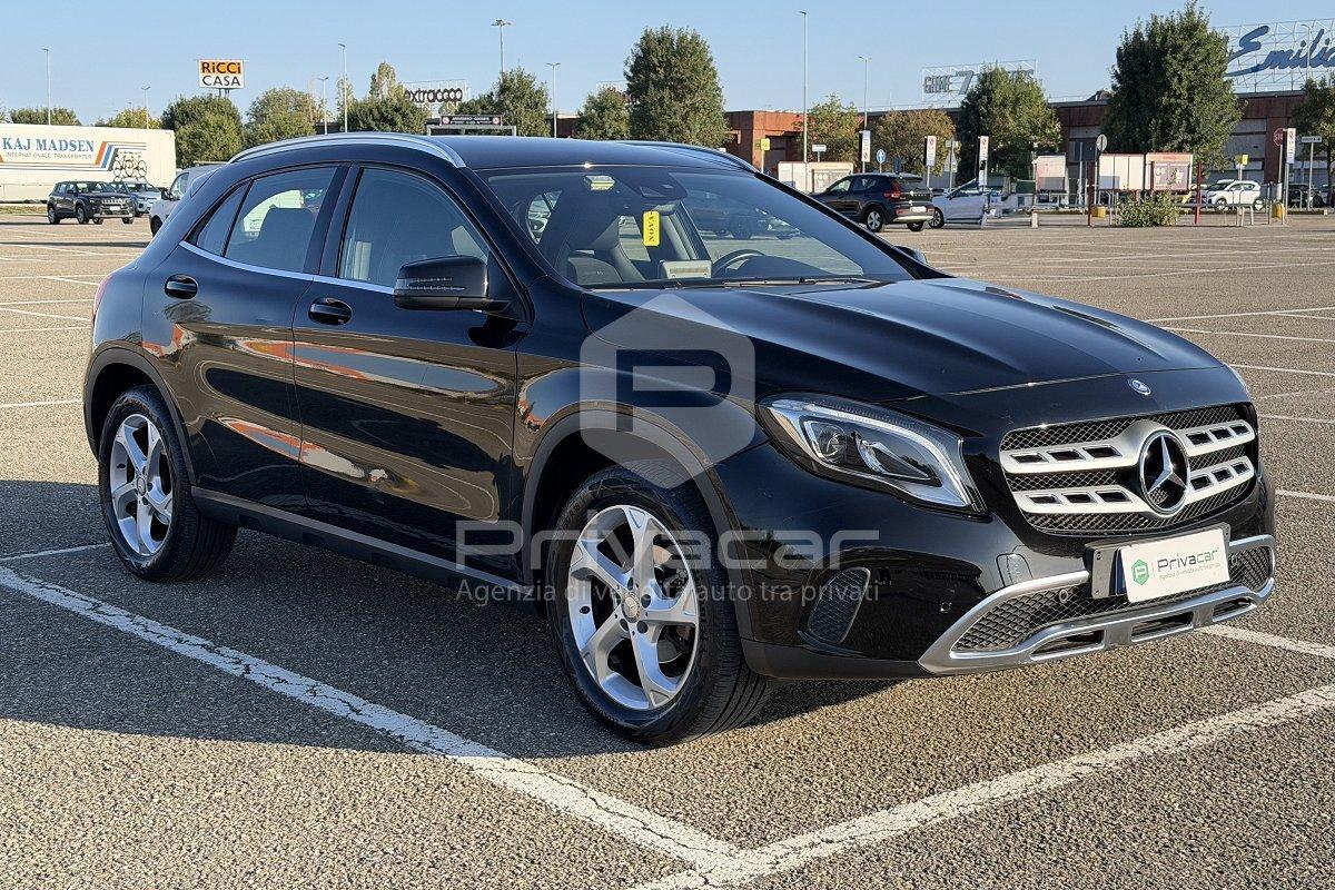 MERCEDES GLA 200 d Executive