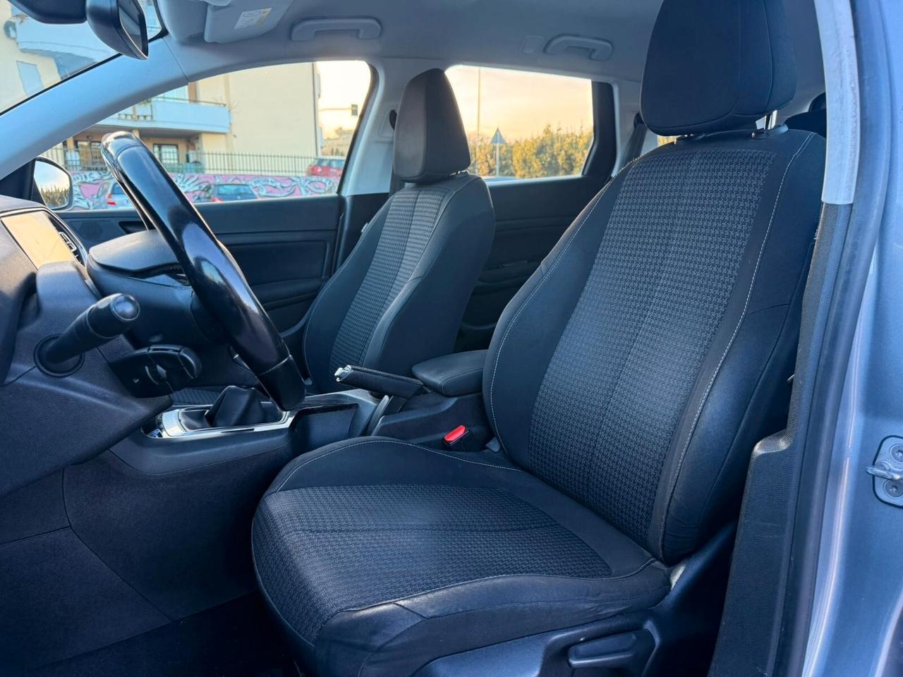 Peugeot 308 GARANZIA 12 MESI