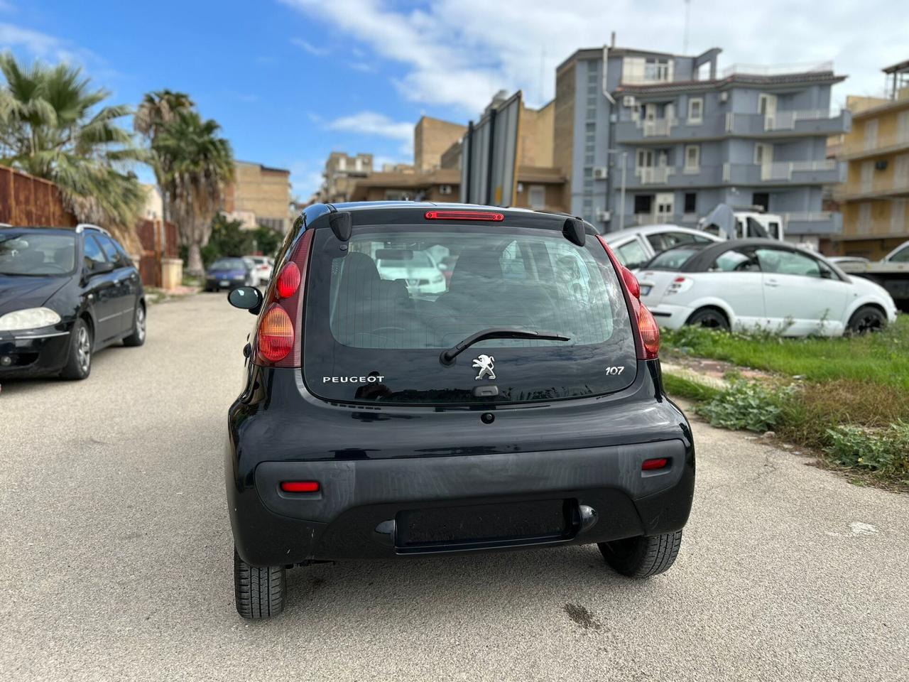 Peugeot 107 1.0 68CV 5p. Urban Move