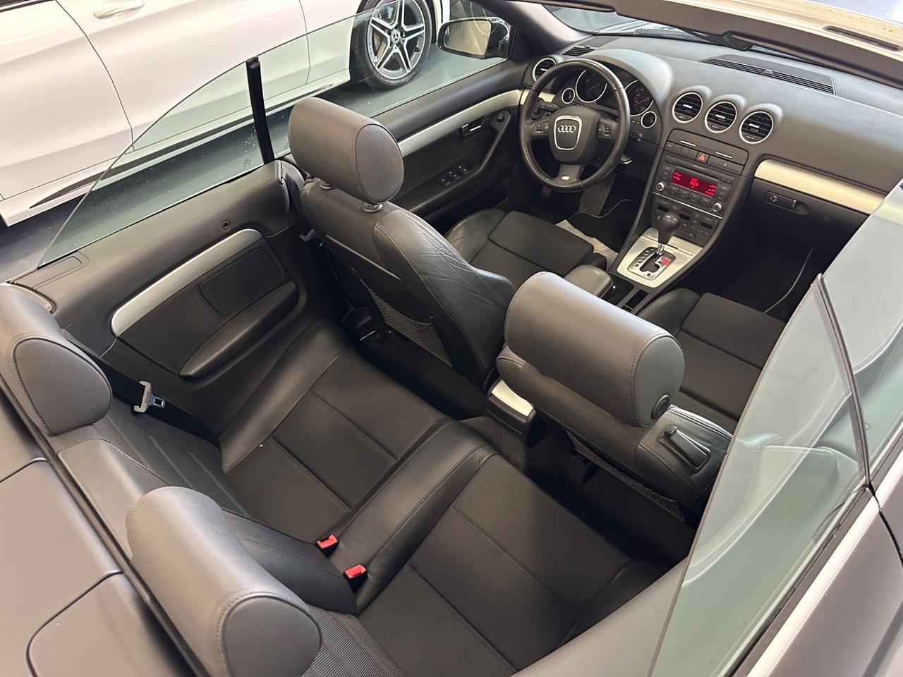 Audi A4 Cabriolet 2.0 TDI F.AP. SLINE AUT