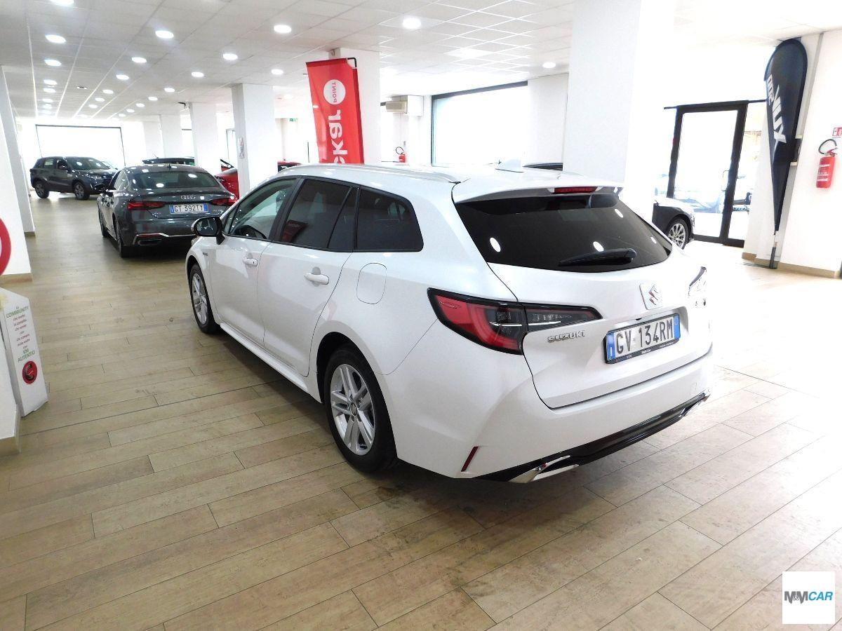 SUZUKI - Swace - 1.8 Hybrid E-CVT 2WD Top