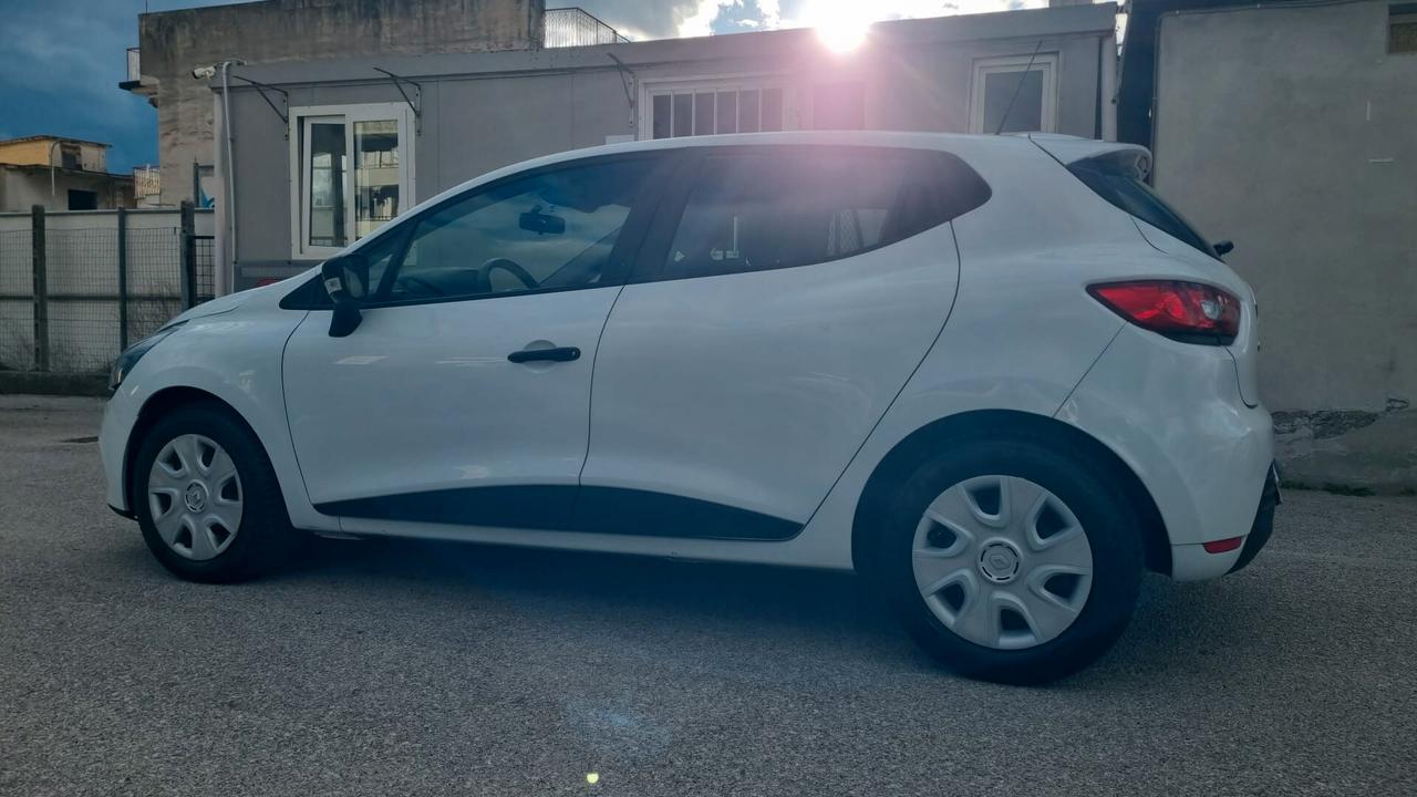 Renault Clio 1.5 dCi 8V 75CV 5 porte Van.2 POSTI