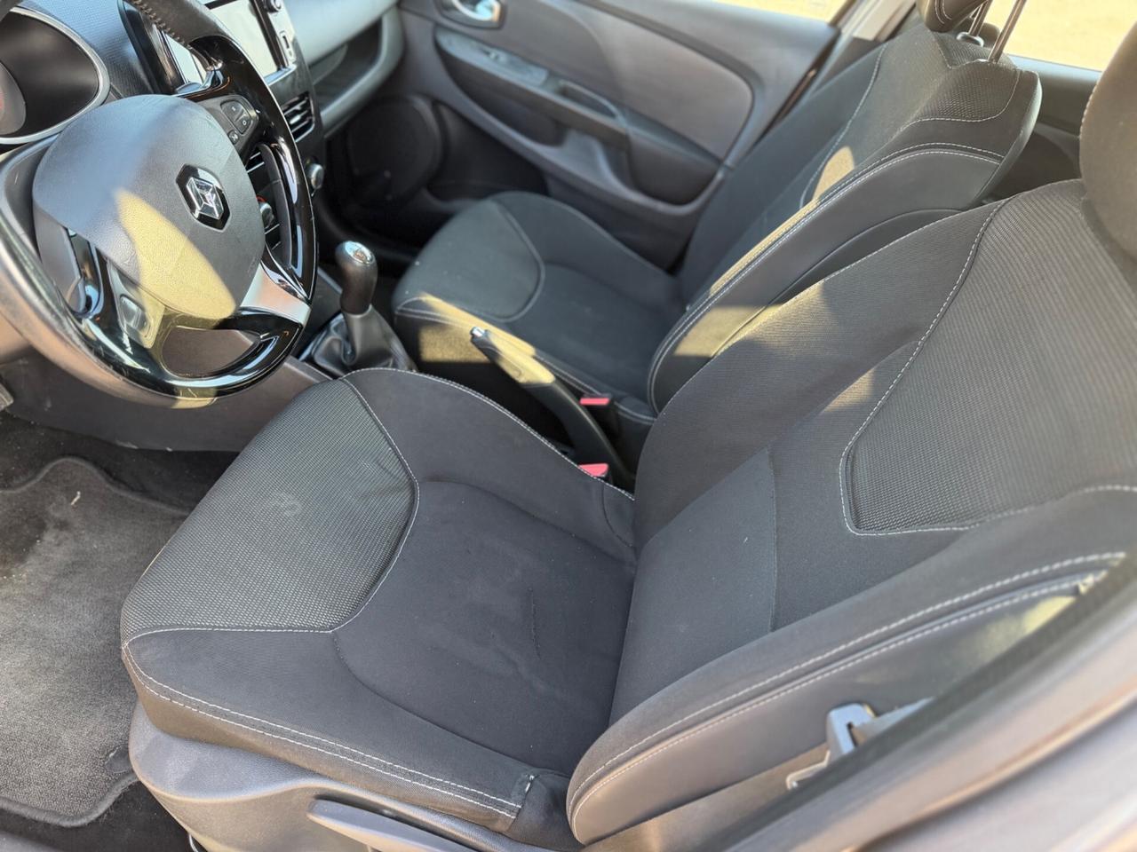 Renault Clio 1.5 dCi 8V 90CV Start&Stop 83gr 5 porte EcoBusiness