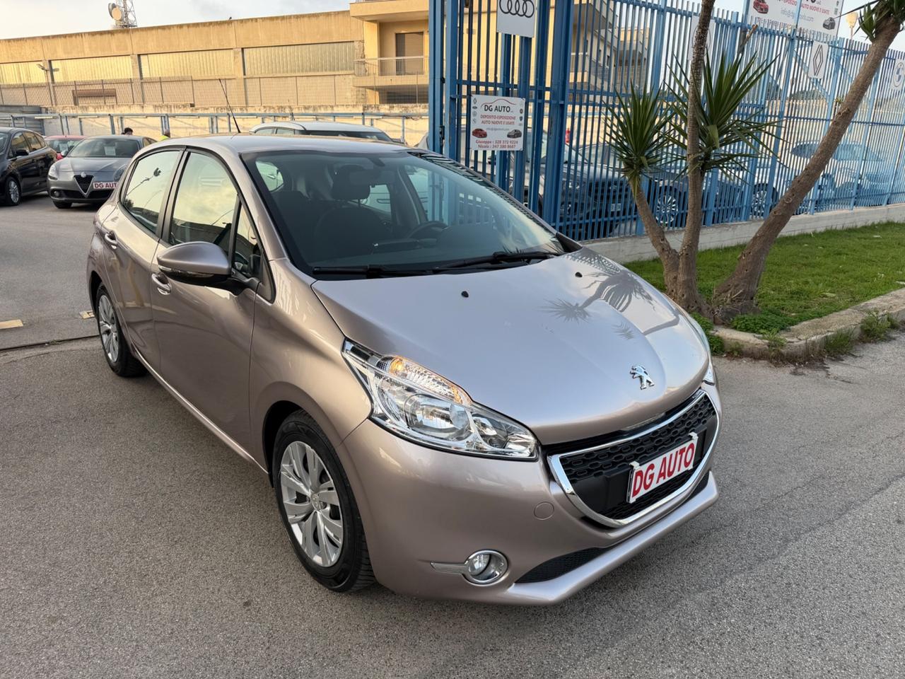 Peugeot 208 1.6 e-HDi 92 cavalli 2012