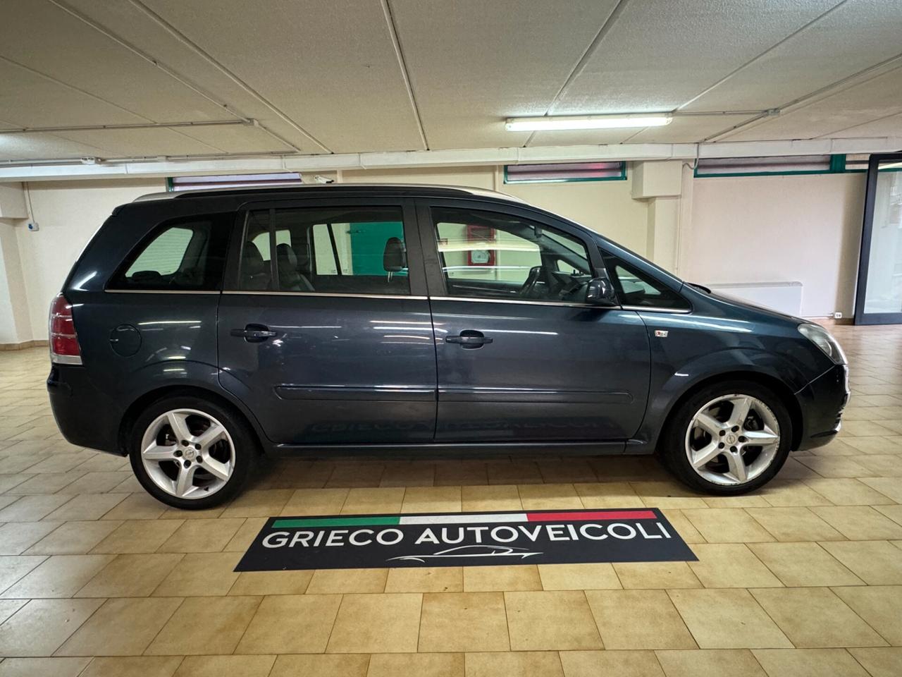 Opel Zafira 1.9 CDTI 101CV Club