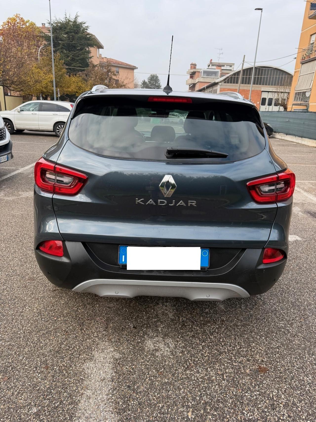 Renault Kadjar 1.2 tce - NEOP. - NAV. - 12 MESI DI GARANZIA -