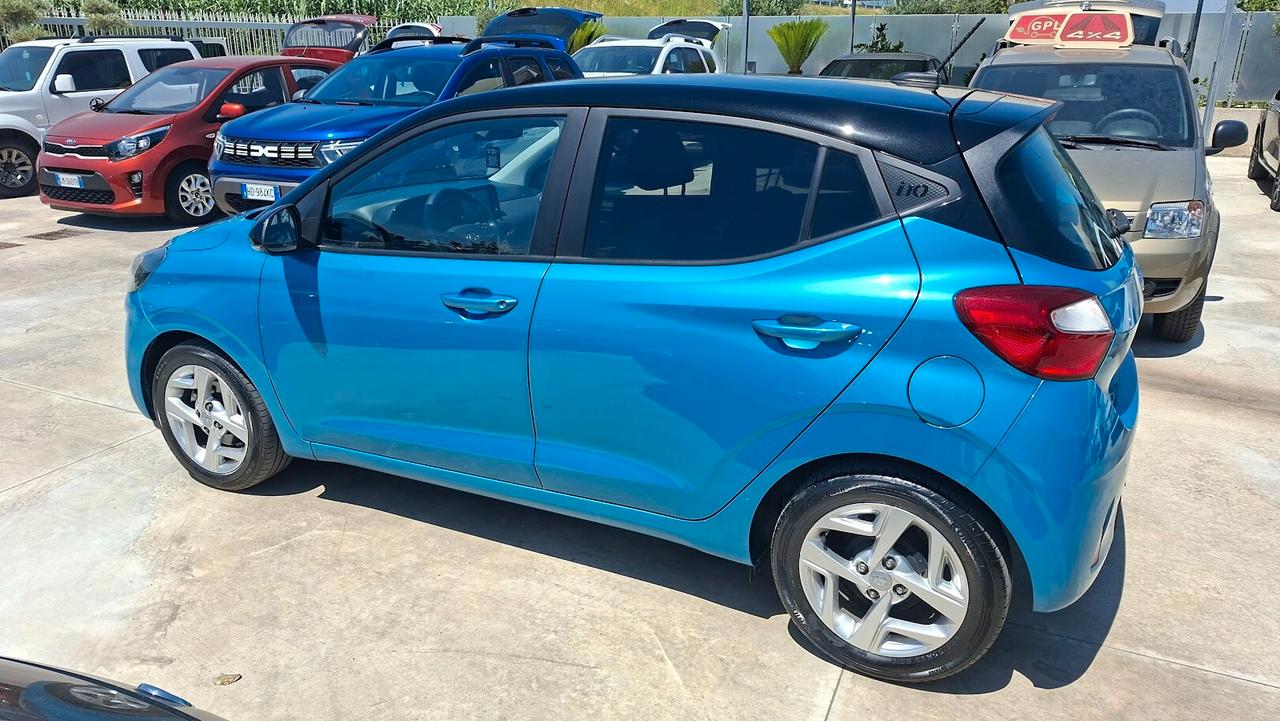 Hyundai i10 1.0 Benzina con telecamera 2020