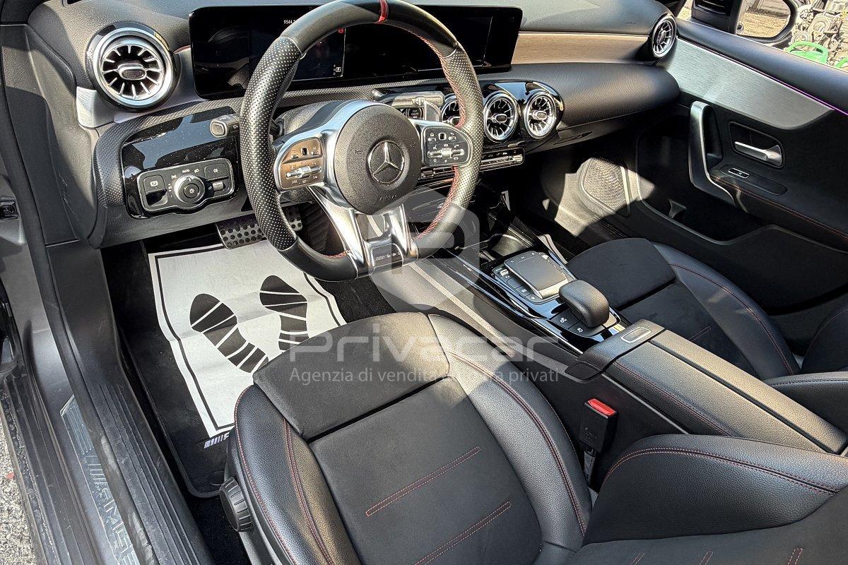 MERCEDES A 35 AMG 4Matic
