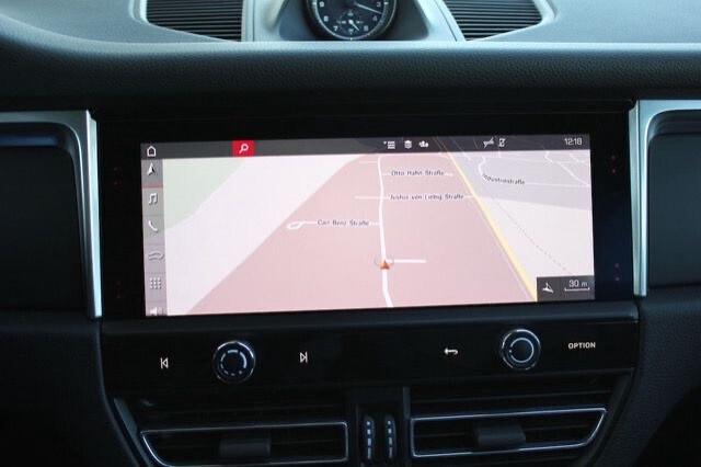 Porsche Macan 2.0 turbo 265cv Tetto Navigatore