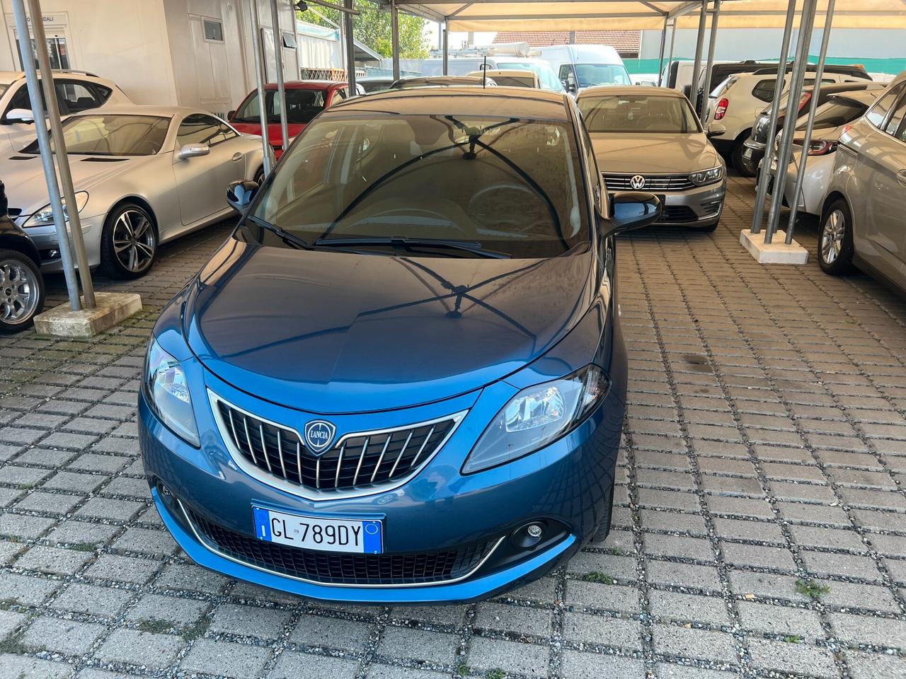 Lancia Ypsilon 1.0 FireFly 5 porte S&S Hybryd Gold