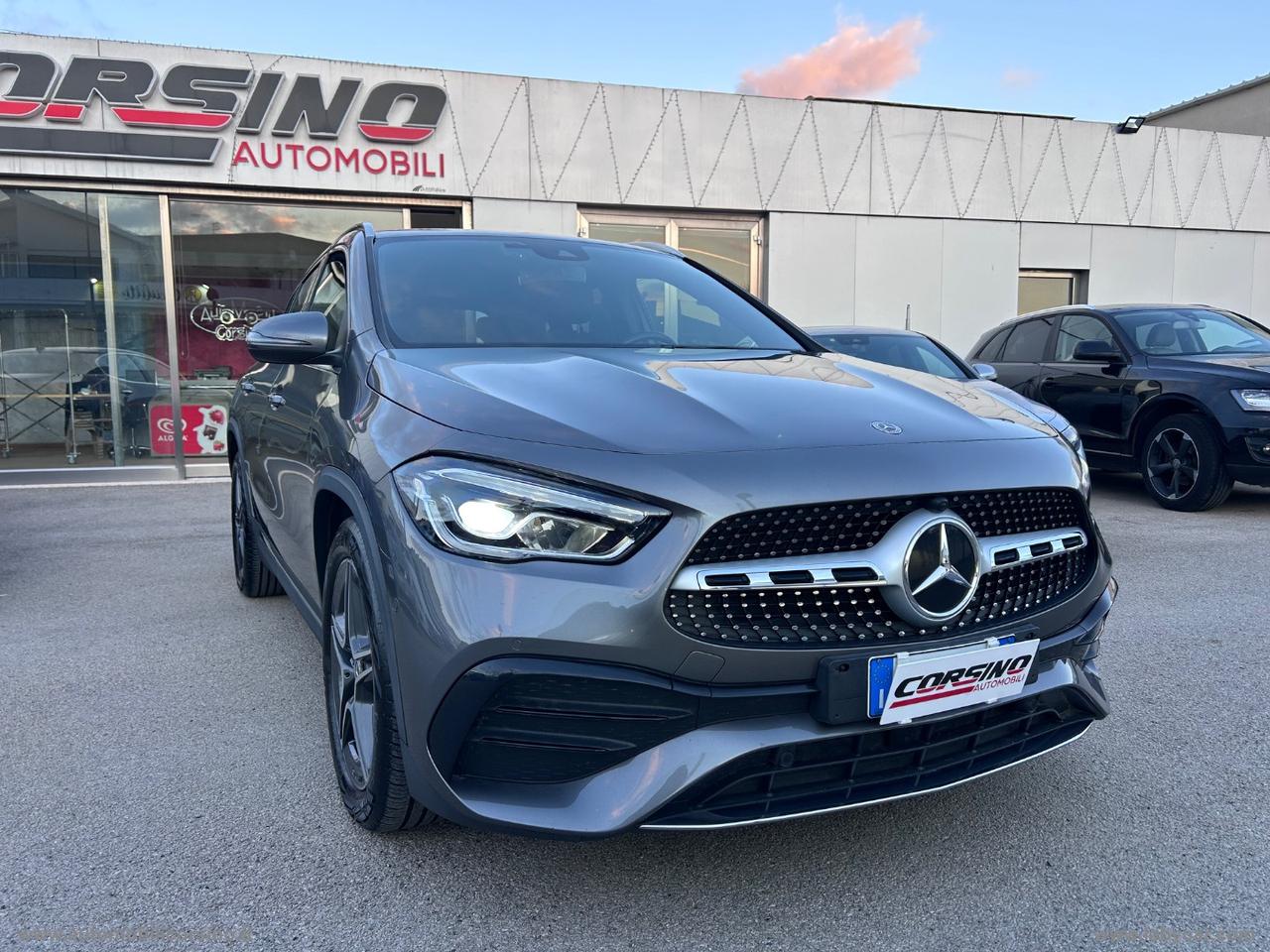 MERCEDES-BENZ GLA 200 d Automatic Premium