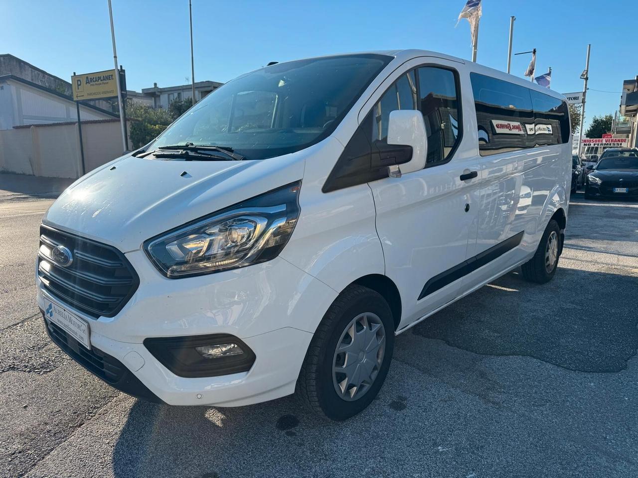 Ford Tourneo Custom 320 2.0 EcoBlue 130CV Trend 9 POSTI FATTURABILE TAGLIANDATO PRONTA CONSEGNA