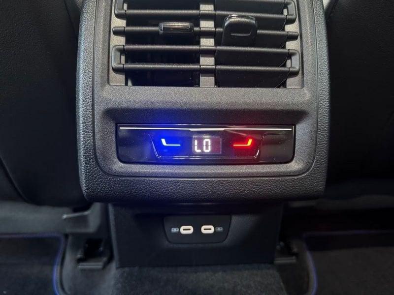 Volkswagen Golf 2.0 TSI R DSG 4Motion Matrix Led Camera ACC 19" Cockpit