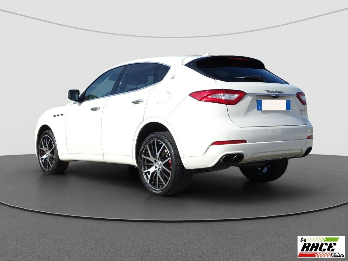 MASERATI - Levante - V6 Diesel 275 CV AWD