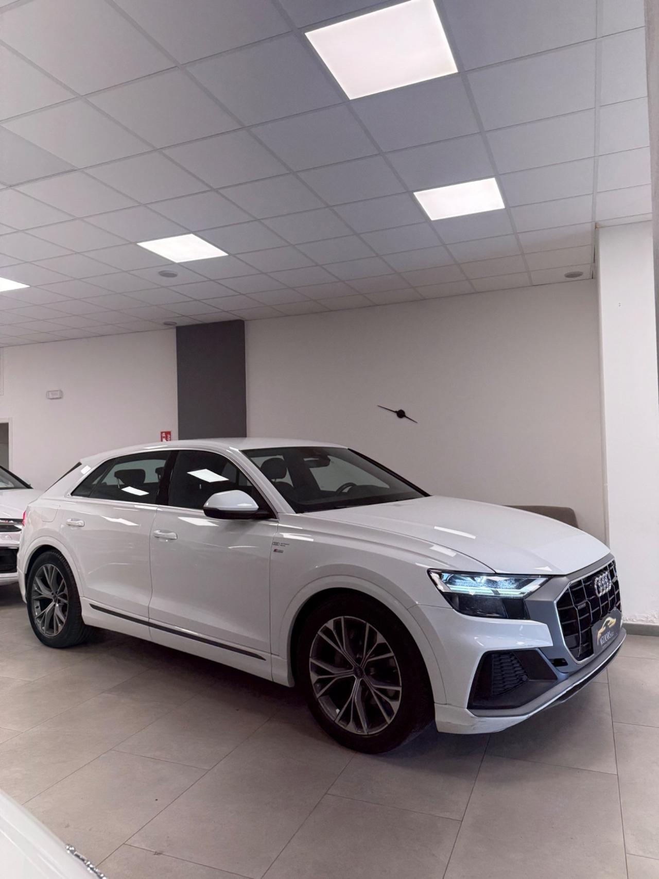 Audi Q8 50 TDI 286 CV quattro tiptronic Sport