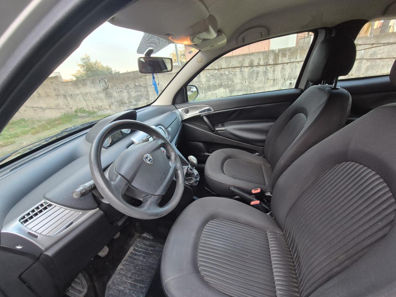 Lancia Ypsilon 1.2 Benzina 2010