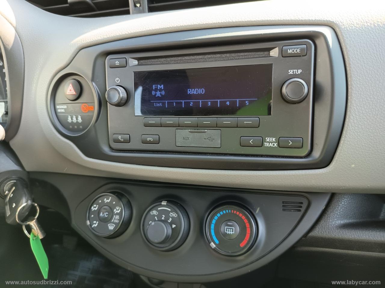 TOYOTA Yaris 1.0 72 CV 5p. Cool SOLO 29.000 KM