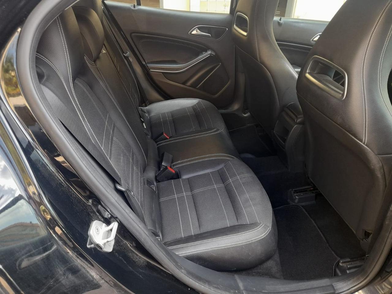 Mercedes-Benz GLA 220 Sport GLA 220 CDI #11074