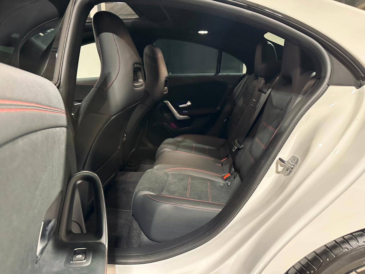 Mercedes-benzCLA 200 d Automatic AMG Line Premium - TETTO - LUCI 64 COLODI - 360