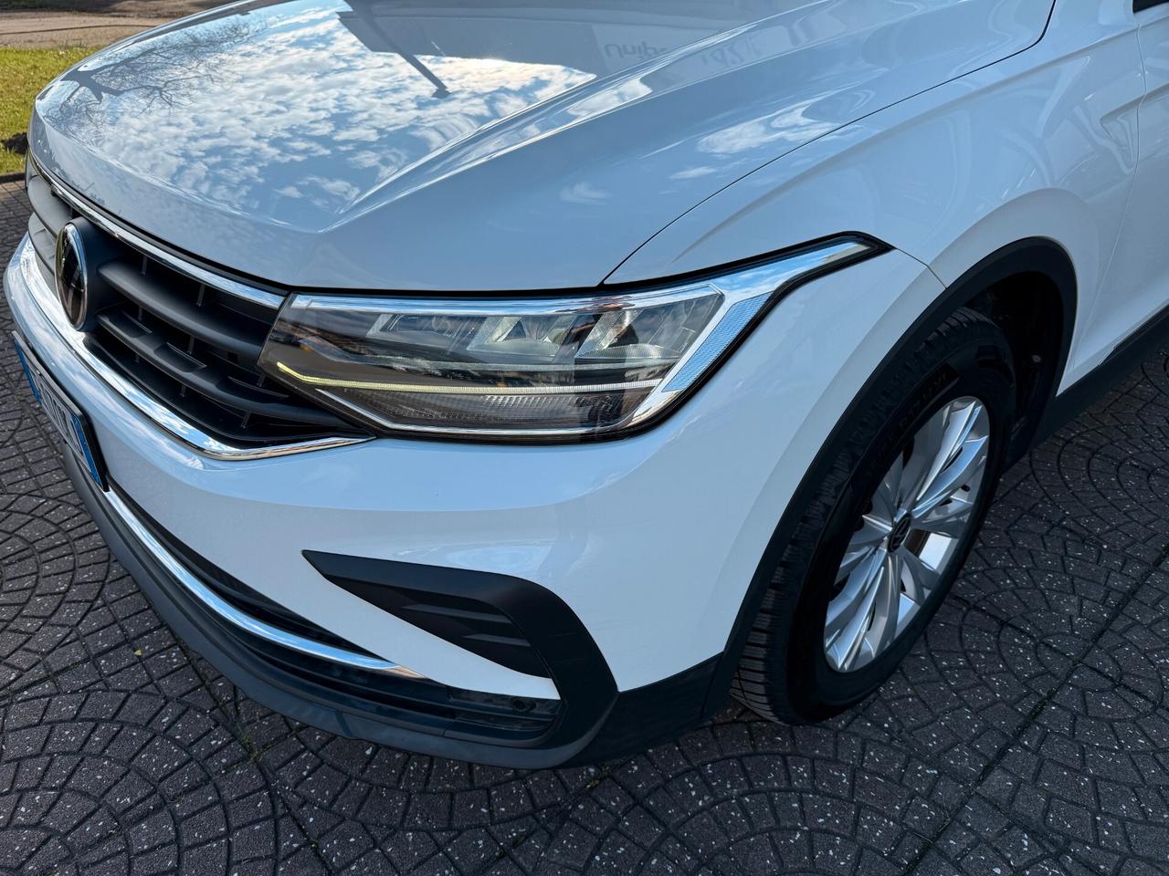 Volkswagen Tiguan 2.0 TDI 150 CV SCR DSG Elegance