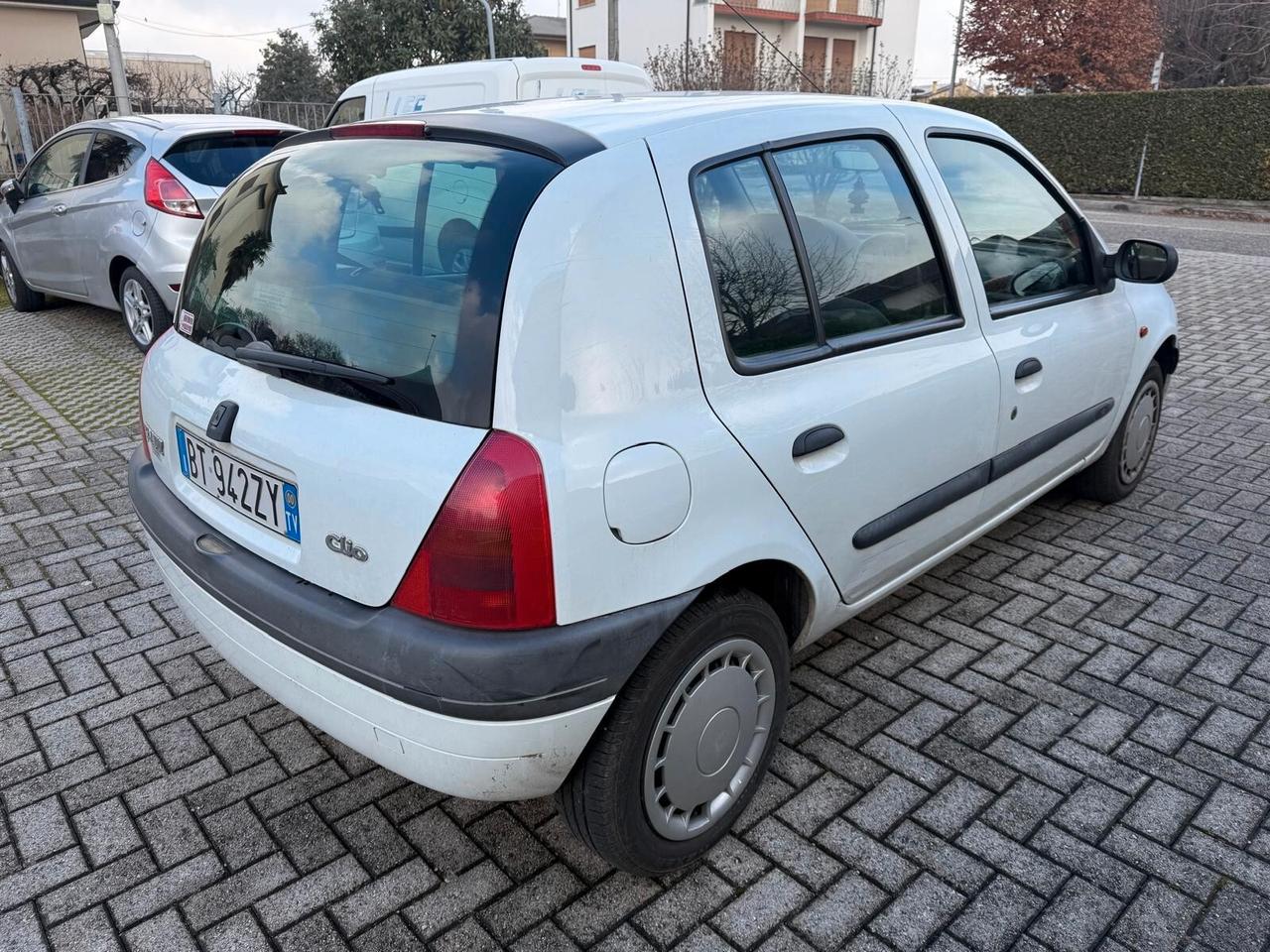 Renault Clio 1.2 cat 5 porte RXE