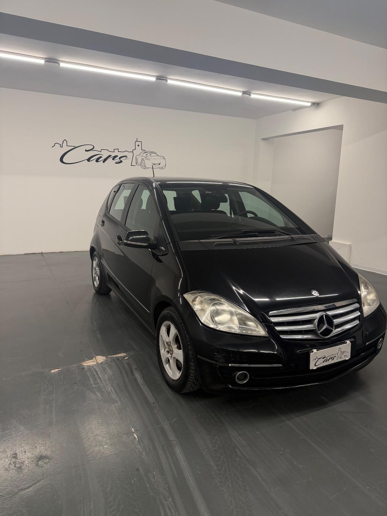 Mercedes-benz A 160 CDI BlueEFFICIENCY Avantgarde